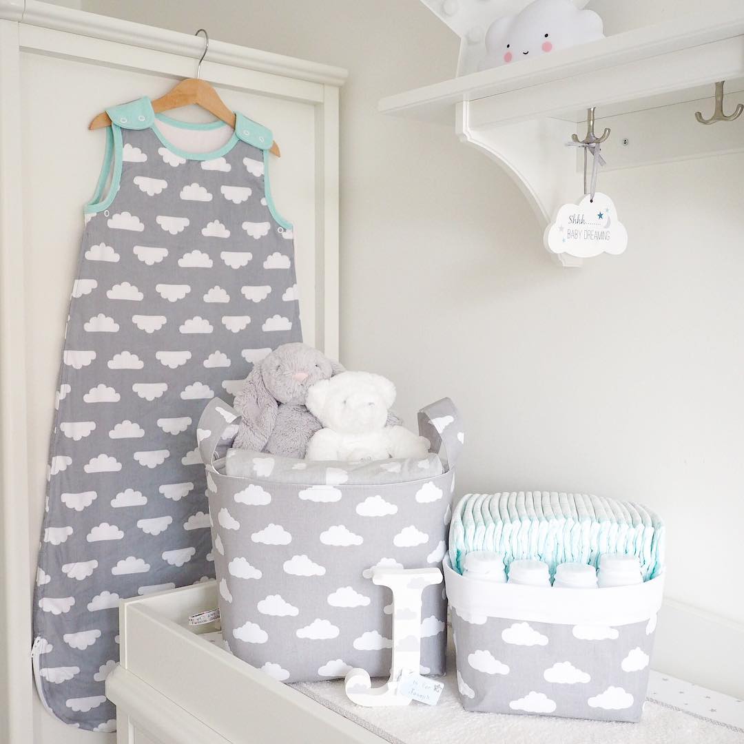 Matching cloud baby storage baskets. Photo by Instagram user @analisaxcx