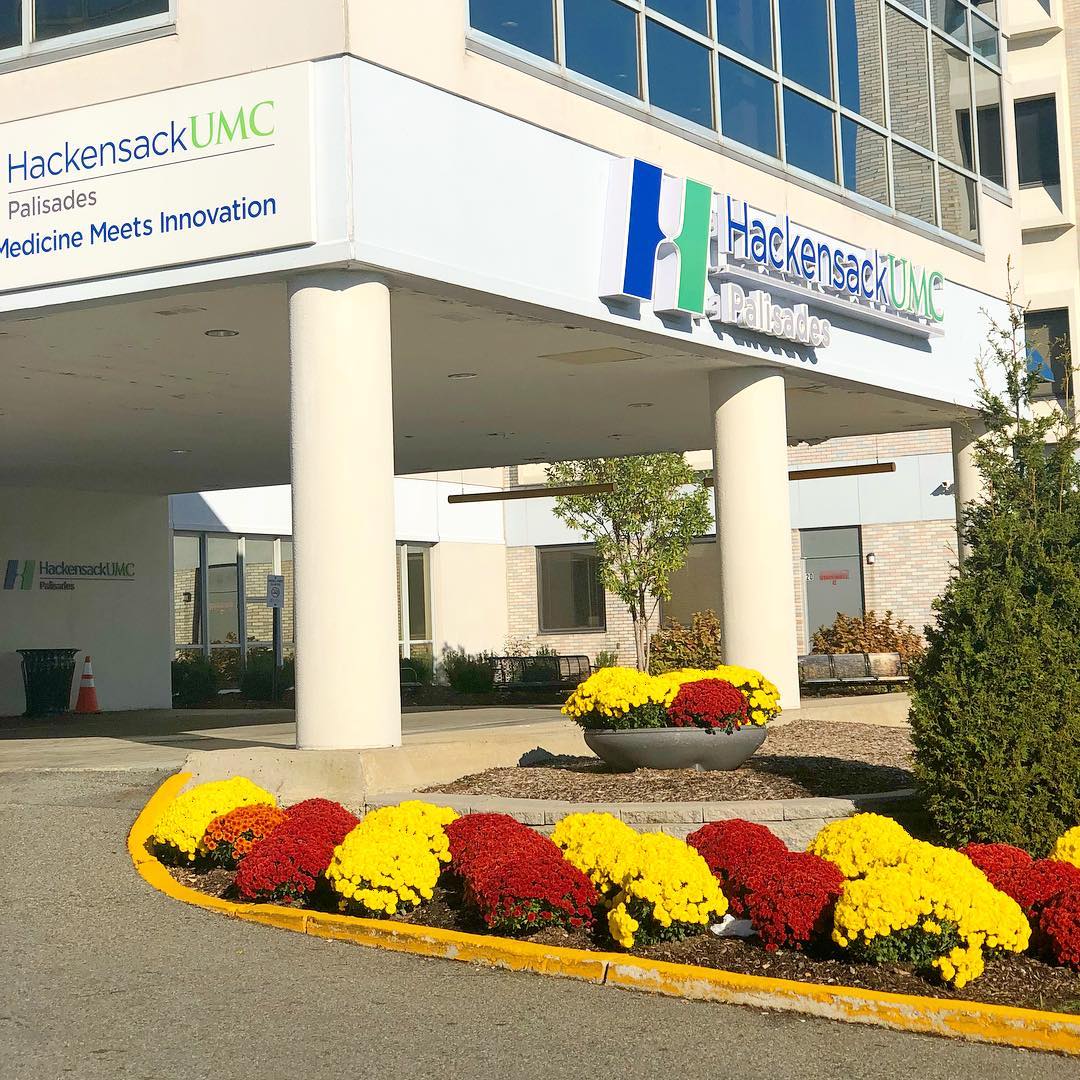 Exterior of the Palisades Medical Center in North Bergen, NJ. Photo by Instagram user @cfowlerblog