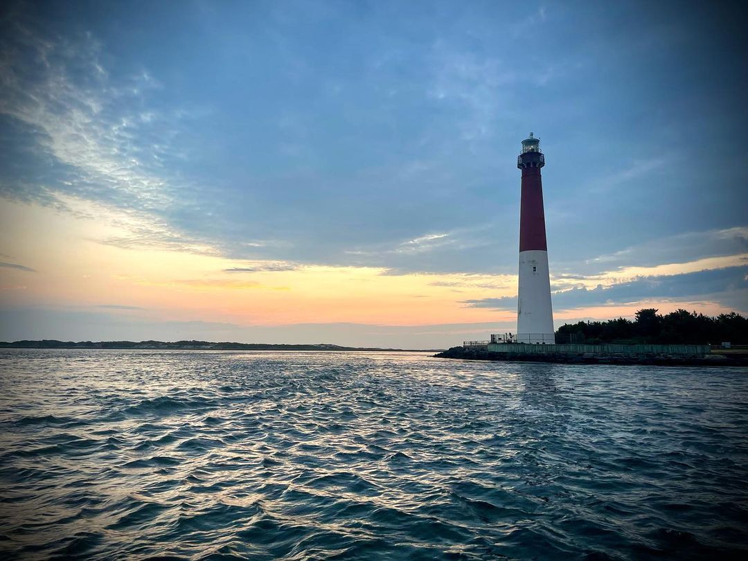 Barnegat Bay Lighthouse at Dusk. Photo by Instagram user @hobiekayakfishing