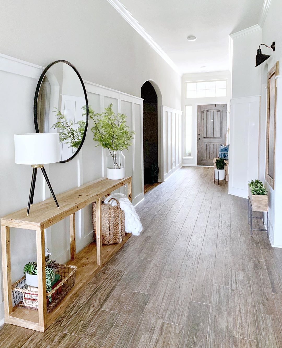 Farmhouse-style entryway and hallway. Photo by Instagram user @loveresideshere