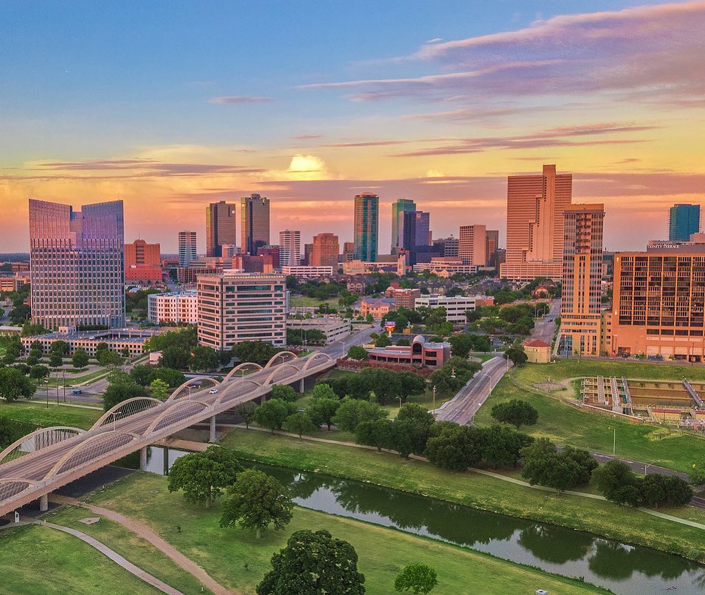 Sunset drone shot of the forth Worth skyline. Photo by Instagram user @skylinesoftexas