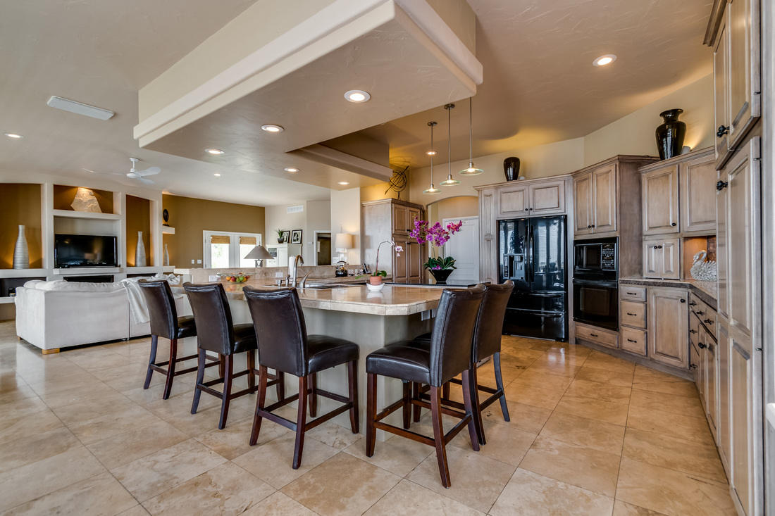 Professional real estate photo of kitchen taken by SoCo Home Photography