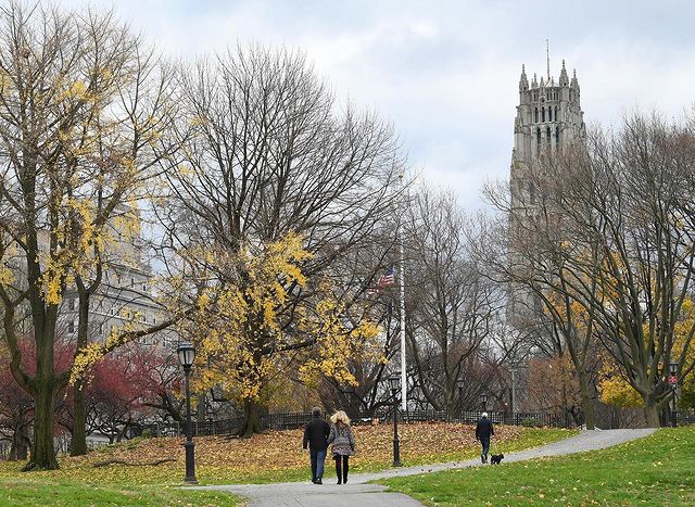 Students walking on Columbia Univeristy's campus in the fall. Photo by Instagram user @columbia