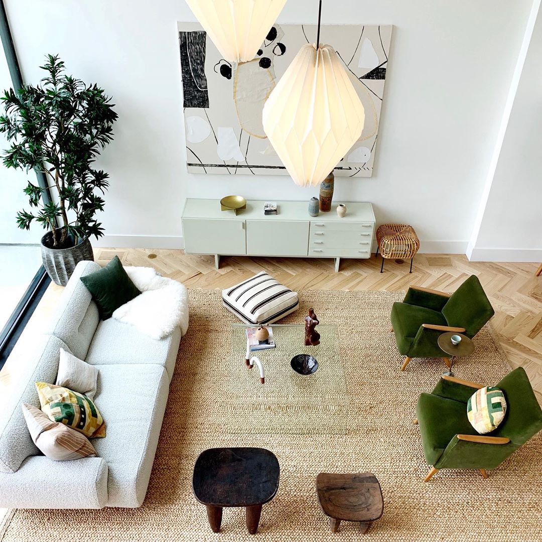 Overhead view of staged living room. Photo by Instagram user @katkrogphotog