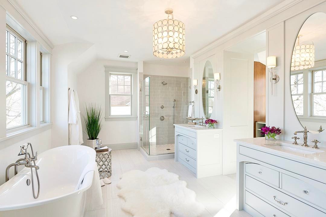 Spacious luxury master bathroom. Photo by Instagram user @spacecrafting_photography