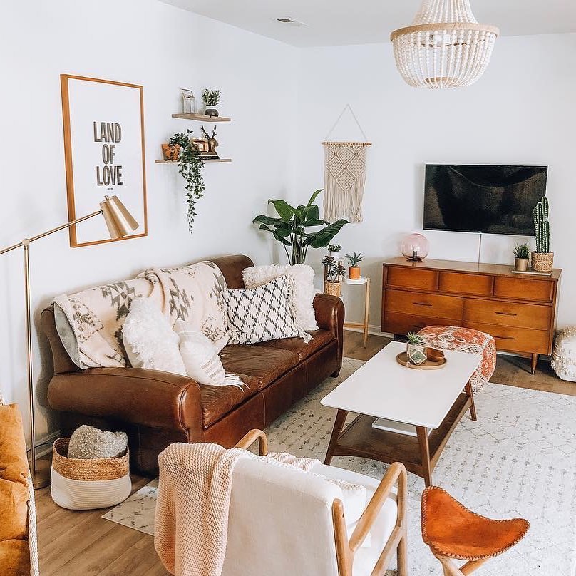 Airbnb house in Loveland, OH. Photo by Instagram user @airbnb