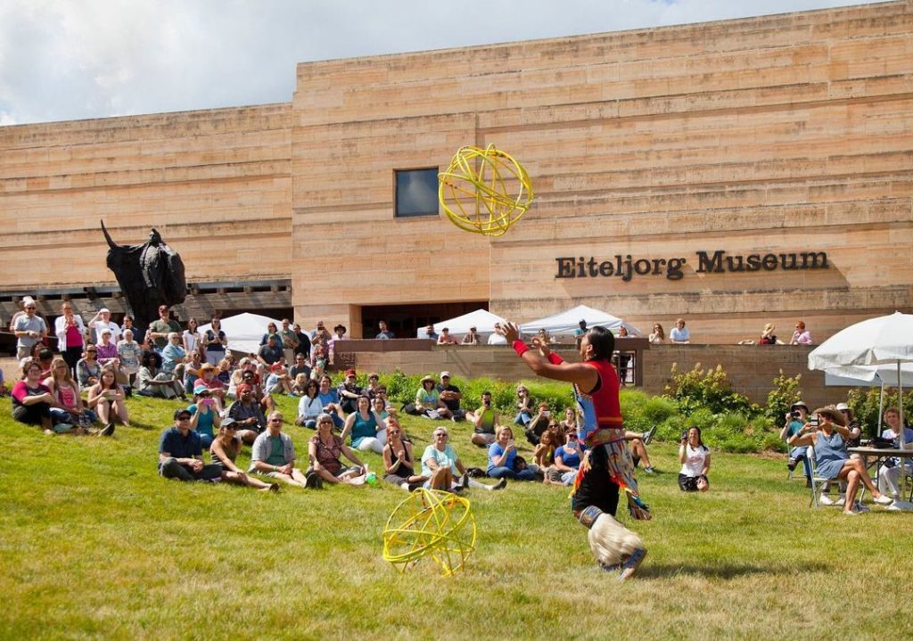 People gathering for the 2022 Eiteljorg Indian Market and Festival. Photo by Instagram user @eiteljorgmuseum