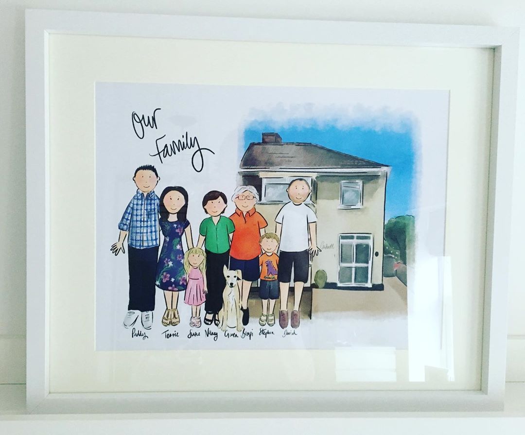 Family painting with old house. Photo by Instagram user @leoandblakedesigns