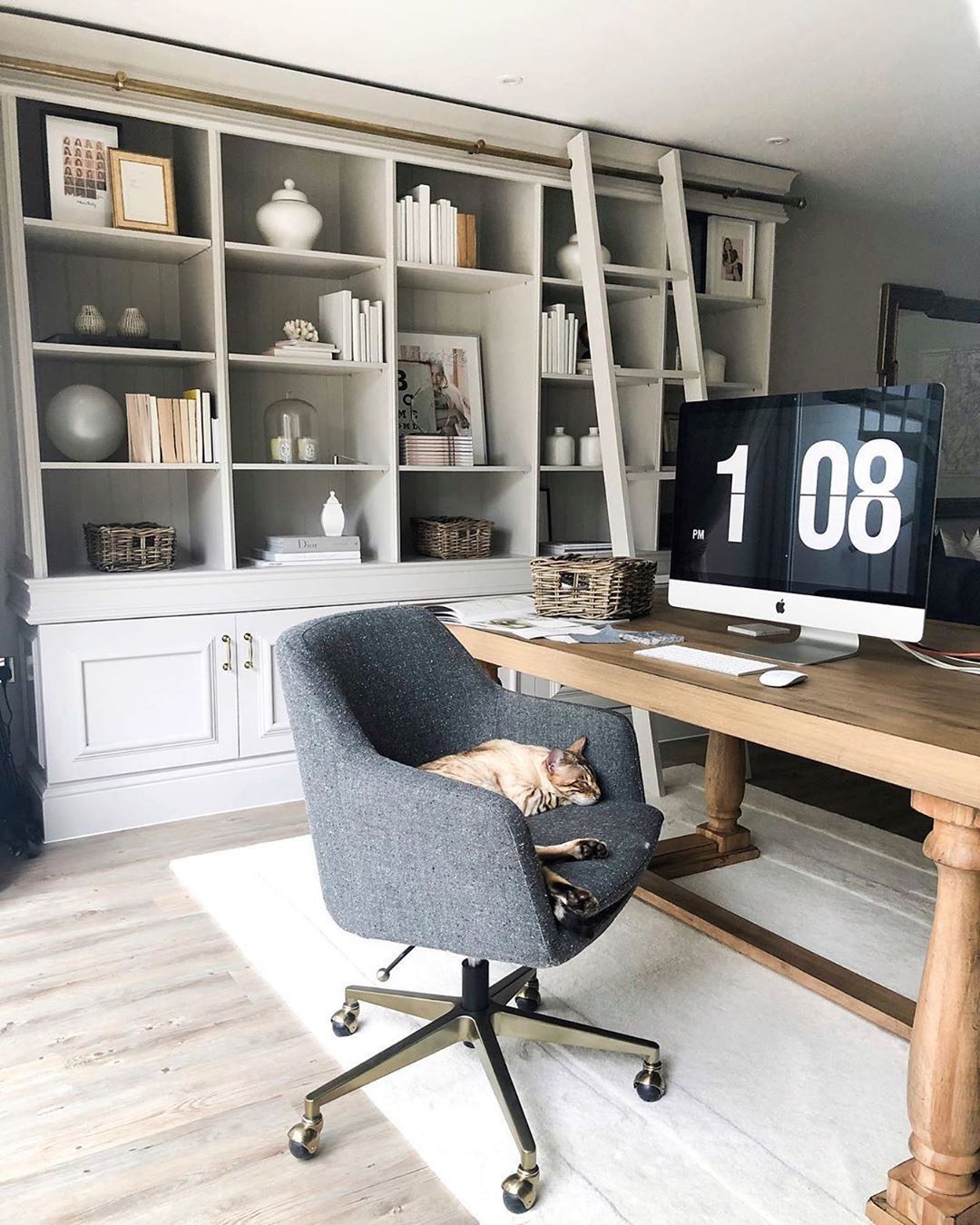 Cozy neutral home office. Photo by Instagram user @meganaliceinteriors