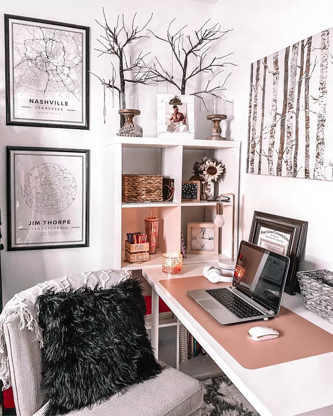 Small home office inspiration  Small home offices, Small home office, Home  office space