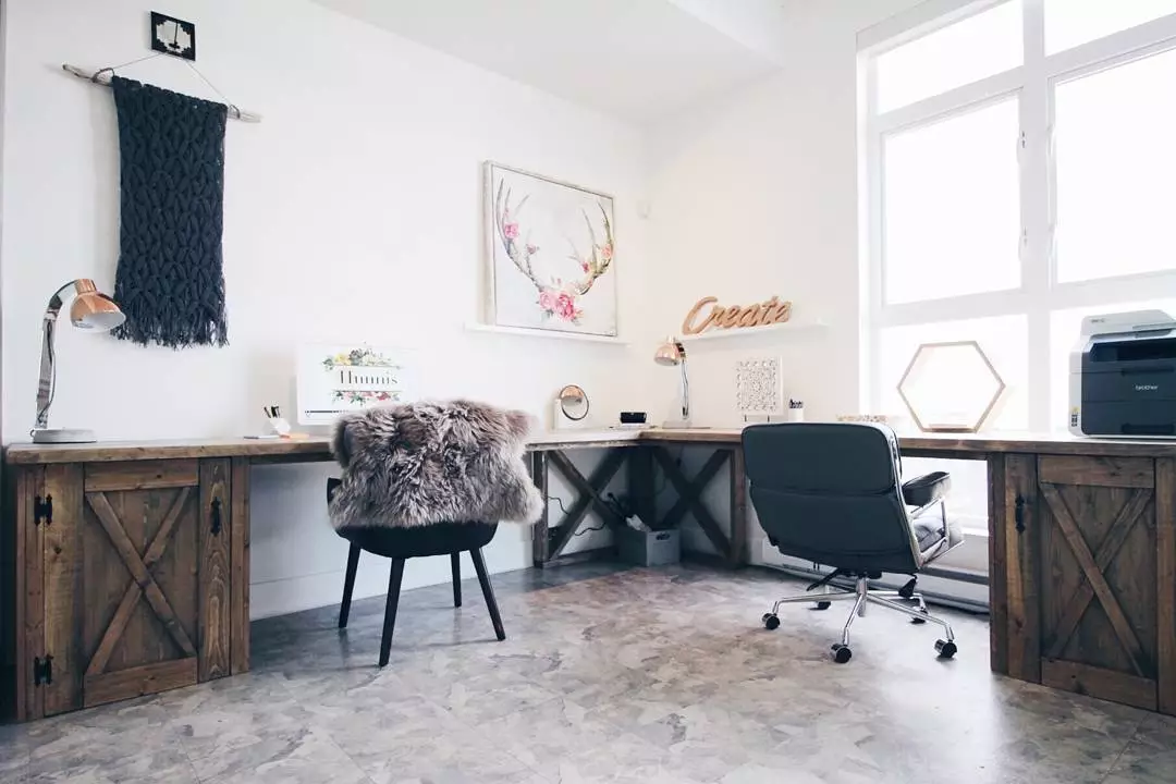 Shared Office Space Ideas For Home & Work | Extra Space Storage