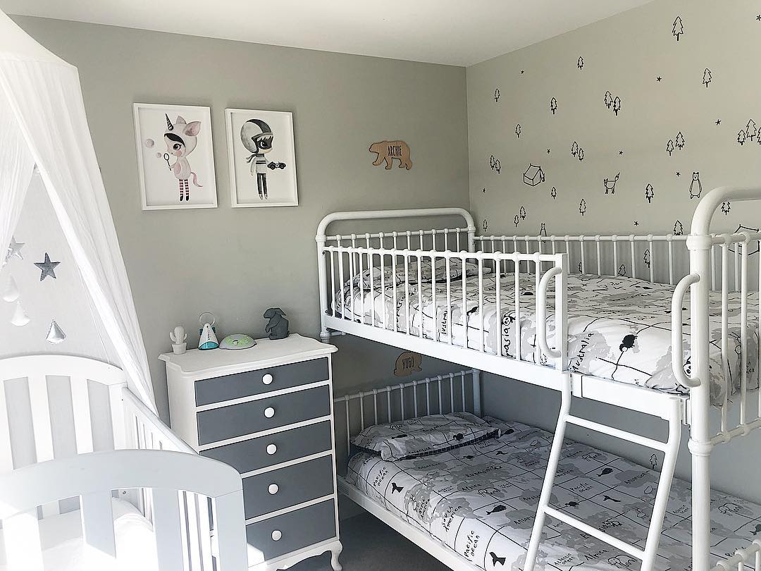 Childrens Bedroom with One Set of Bunk Beds and One on Floor Level. Photo by Instagram user @stace.welsh 