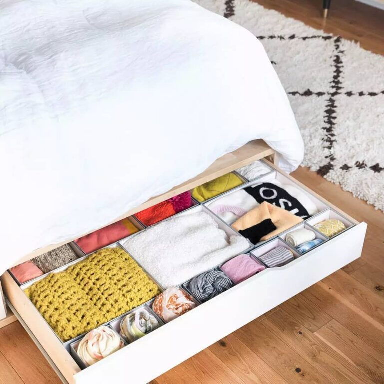 14 Small Kids Room Design Ideas & Storage Tips 🧸 | Extra Space Storage