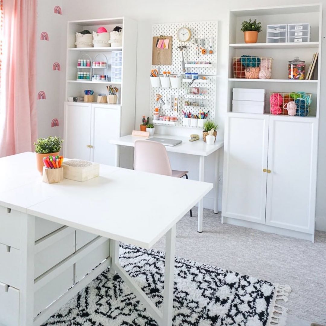 eindpunt Zoeken Dij 20 Ideas for Designing a Craft Room at Home | Extra Space Storage