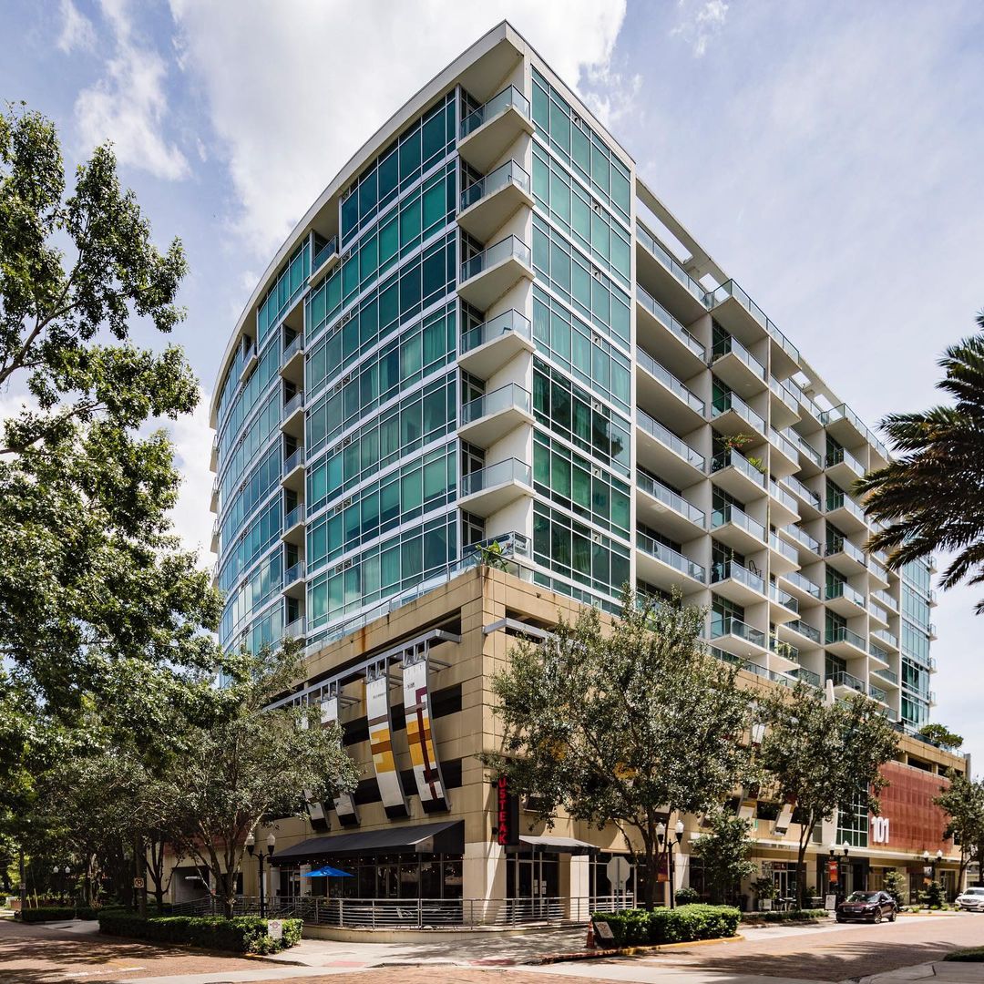 New Condo Building in Orlando, FL. Photo by Instagram user @harrylimphotography