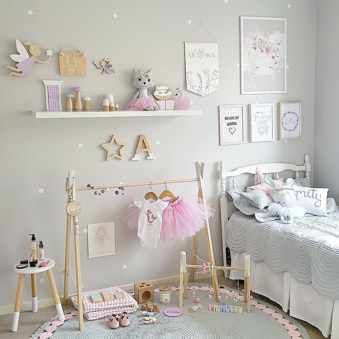 Toys Displayed in Kids Room. Photo by Instagram user @addicted.to.pastel