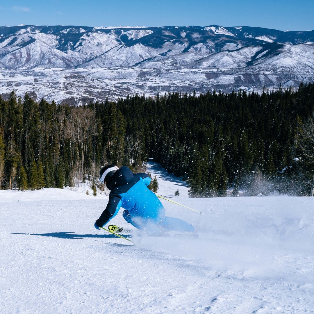 A pictue of someone skiing down a mountain. @carv.ski