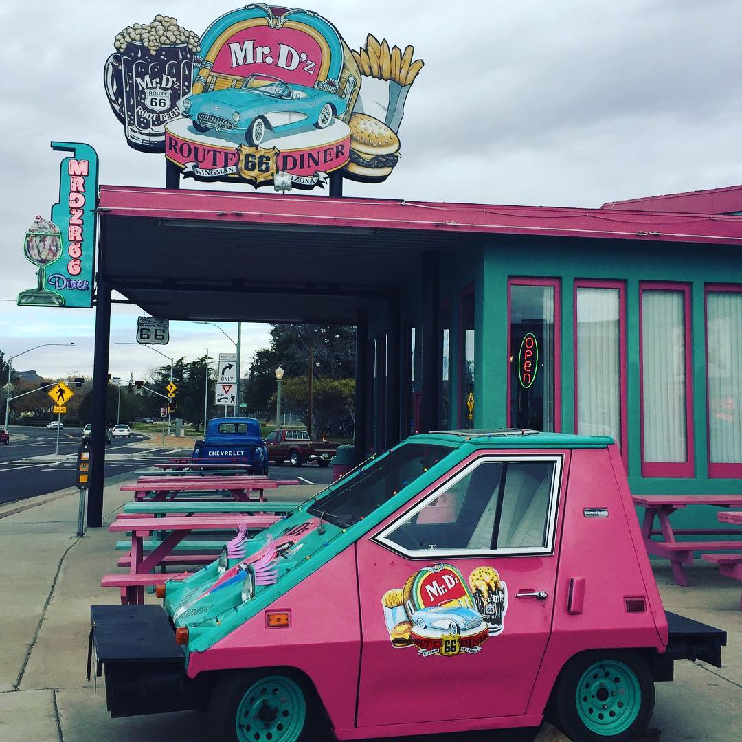 Mr. D'z Route 66 Diner in Kingman, AZ. Photo by Instagram user @hootsntootstakeamerica