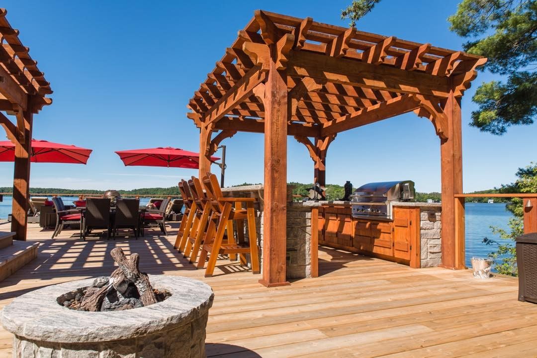 36 Ideas for Building the Ultimate Outdoor Kitchen Extra Space