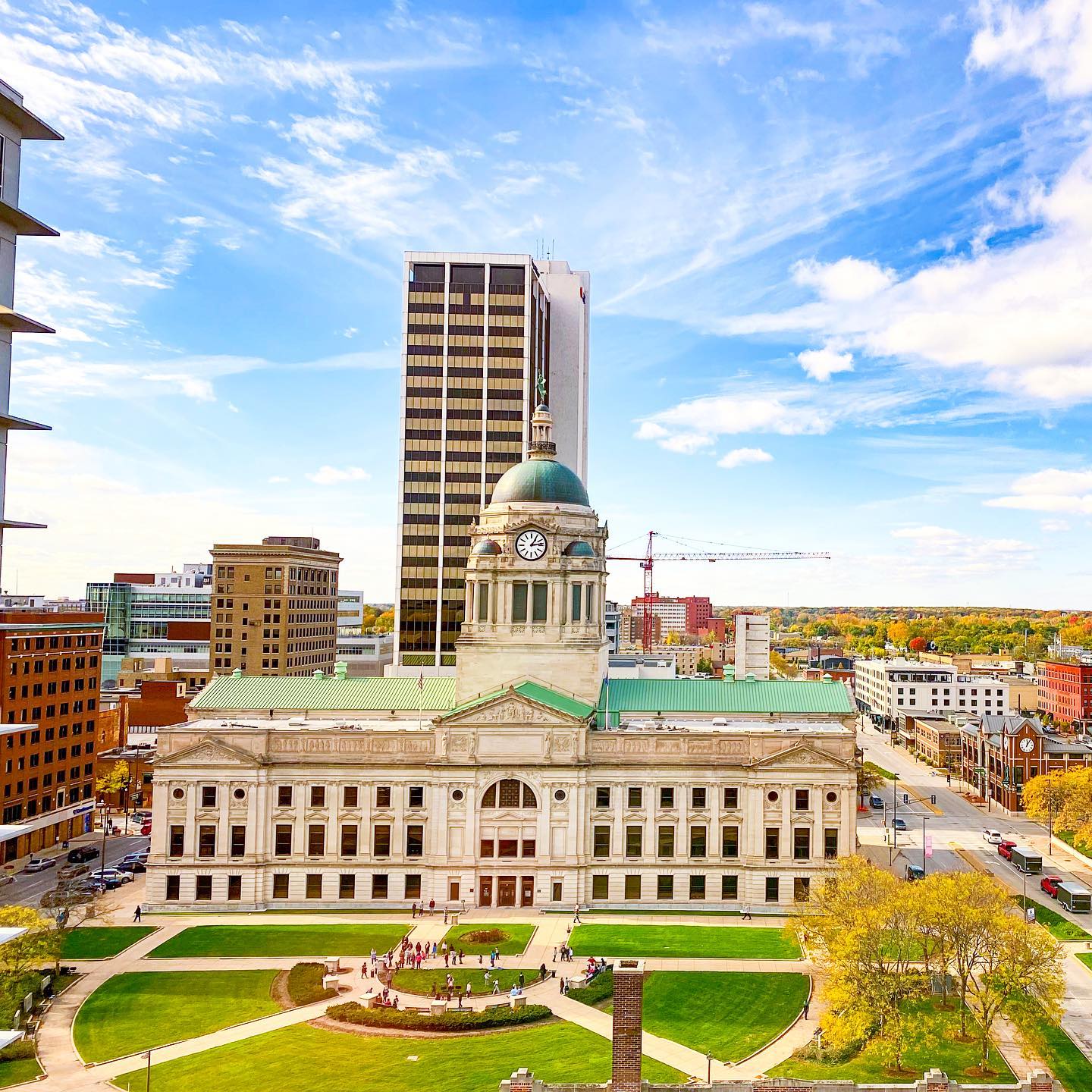 Downtown view of Allen County Courthouse in Fort Wayne. Photo by Instagram user @visitfortwayne.