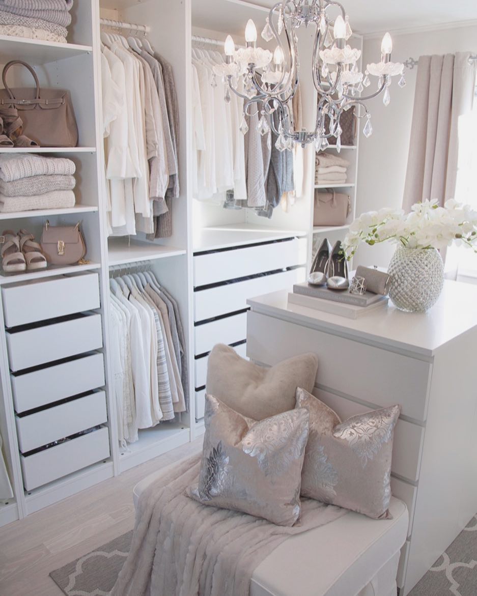 The Ultimate Guide to Closet Organization