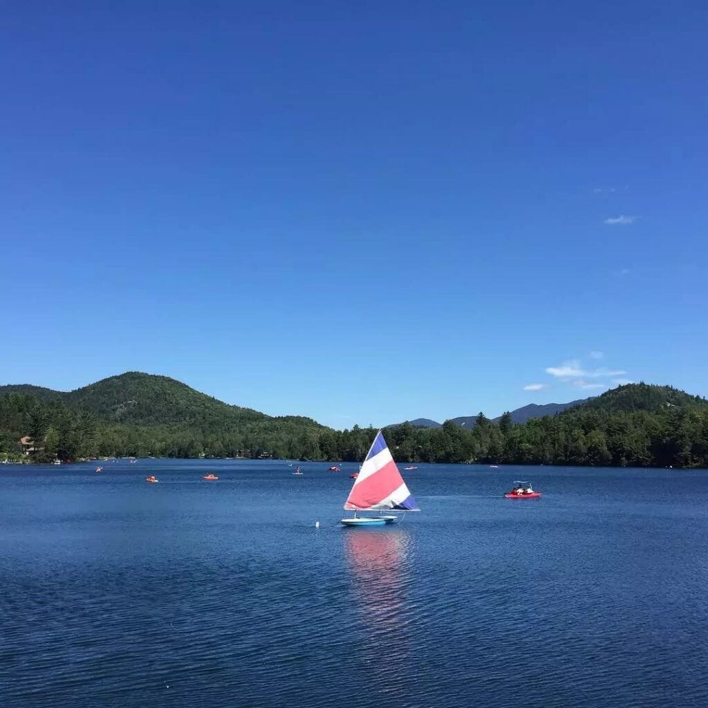20 Best Boating Lakes in the U.S. | Extra Space Storage