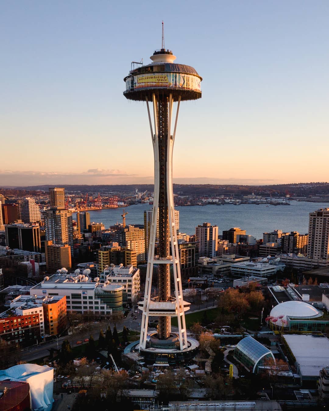 Seattle, WA skyline. Photo by Instagram user @jameswhelan88