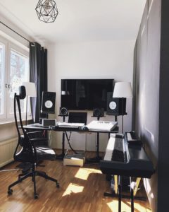 How to Transform a Spare Room into a Home Music Studio | Extra Space ...