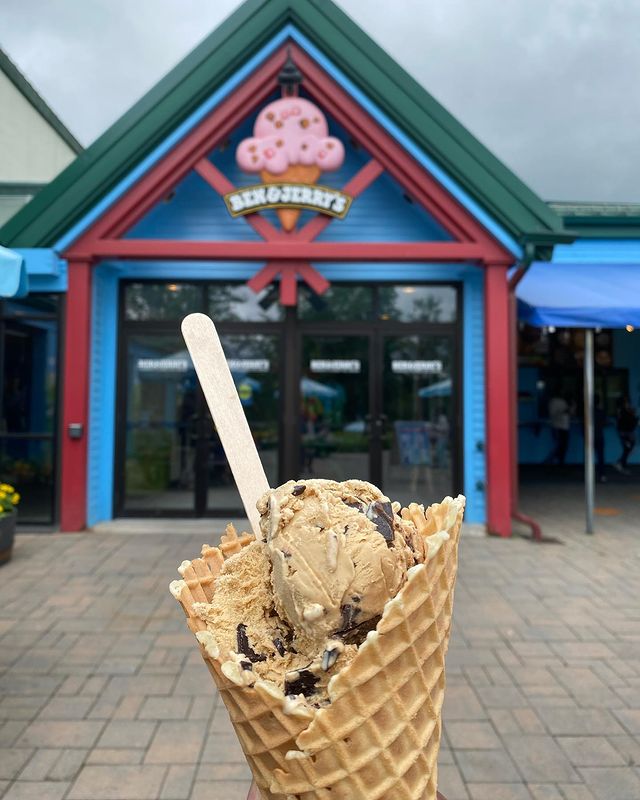 Waffle cone ice cream in front of Ben and Jerry's factory doors. Photo by Instagram user @lavanya.tr