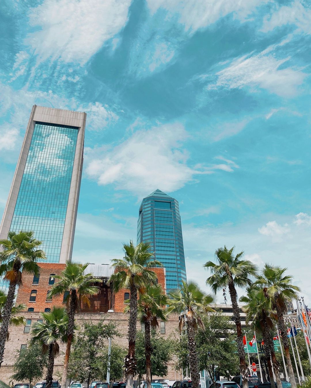 Street View of the Jacksonville, FL Skyline. Photo by Instagram user @904happyhour