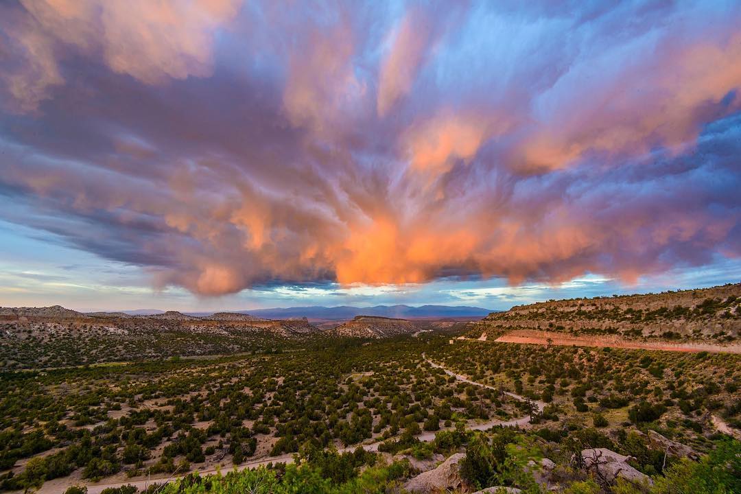 looking out at the desert with cloud cover in Los Alamos photo by Instagram user @nathan.burnside