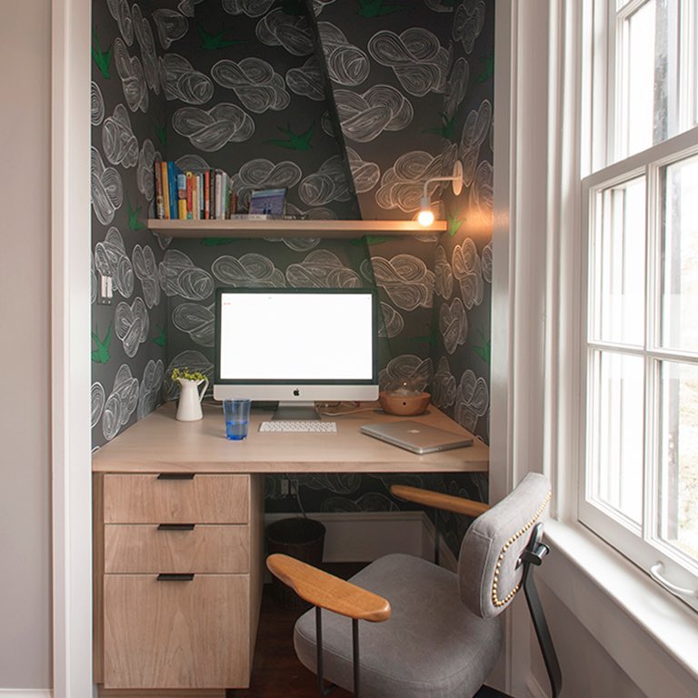 small home office in closet with chalkboard paint on the wall photo by Instagram user @fowlkesstudio