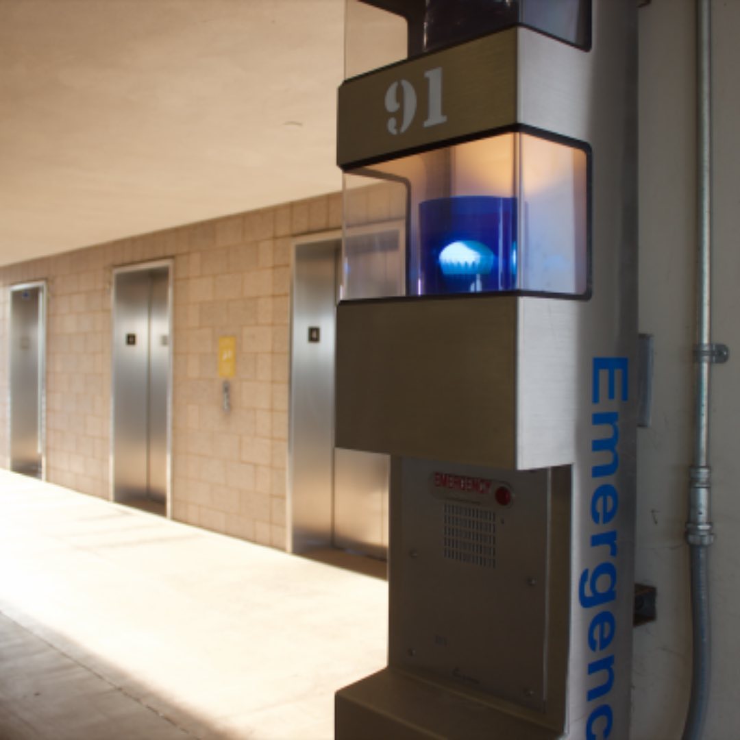 Blue Phone on Campus at California State University - Fullerton. Photo by Instagram user @csufpd