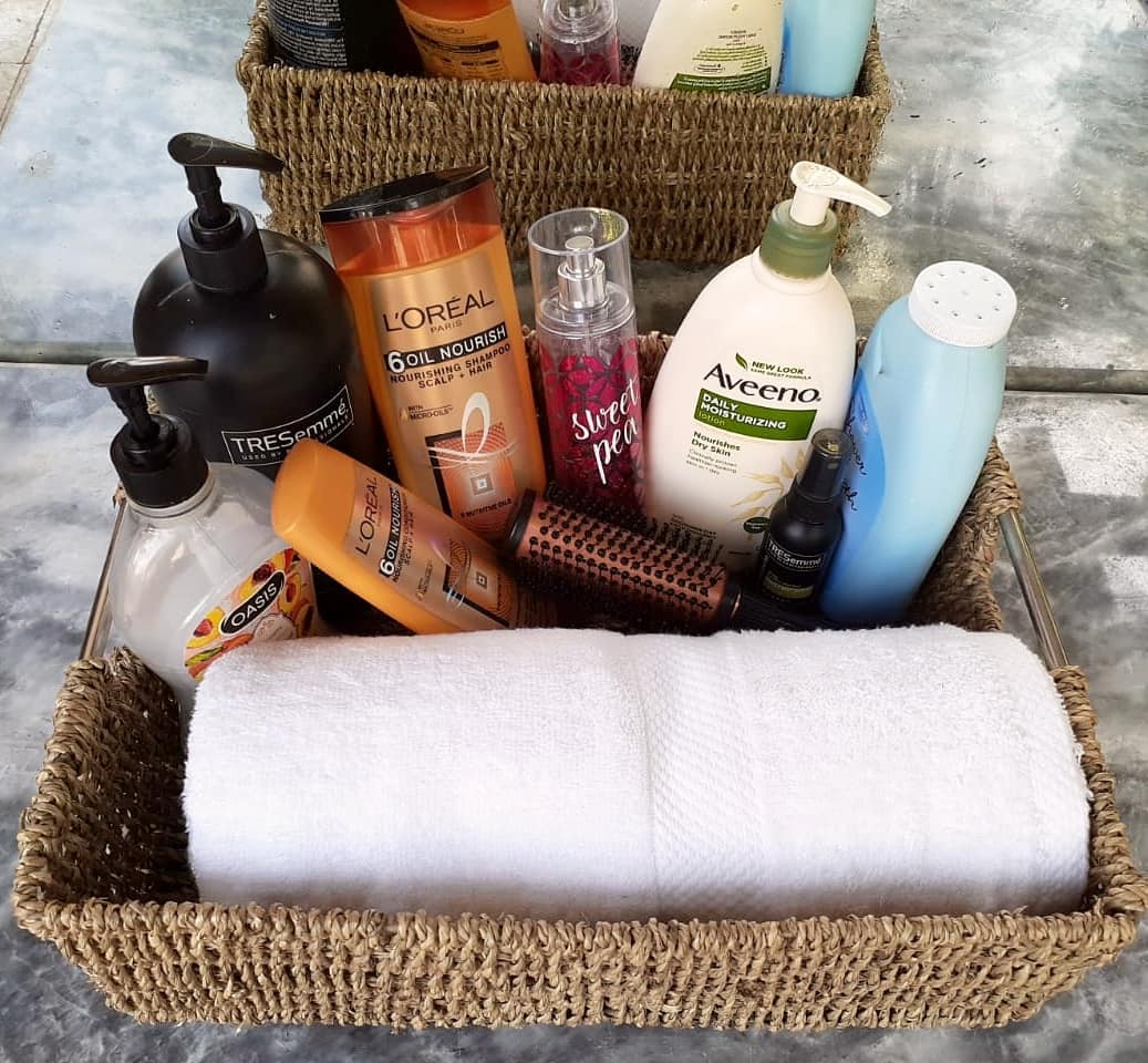 Simple Shower Kit with Lotion and Soaps. Photo by Instagram user @hyggecornerpk