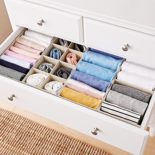 Drawers with Rolled Clothing. Photo by Instagram user @organisewithabi