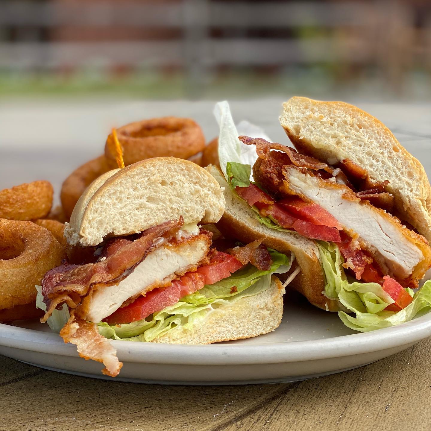 Presentation view of Sarasota's own Yoder's Restaurant & Amish Village's fan-favorite Southern BLT. Photo by Instagram user @yodersrestaurant.