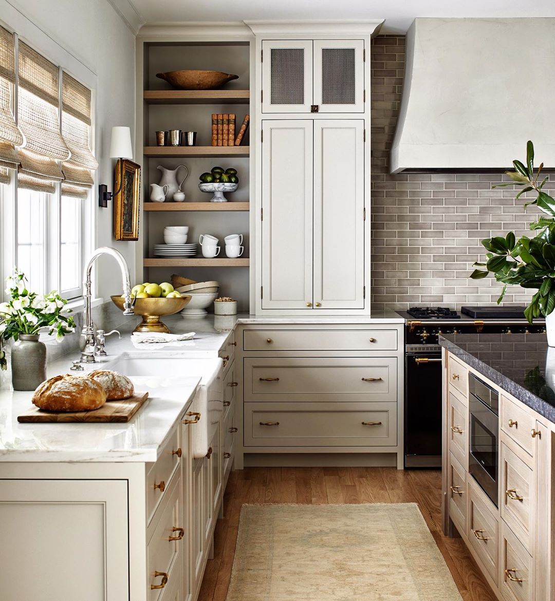 20 Kitchen Remodeling Ideas to Boost Resale Value   Extra Space ...