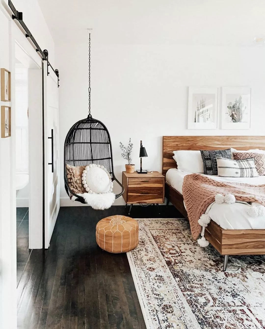 7 Modern Teen Bedroom Inspirations With Plenty Of Storage