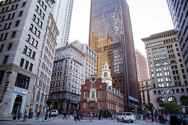 Boston Buildings. Photo by Instagram user @maroseha