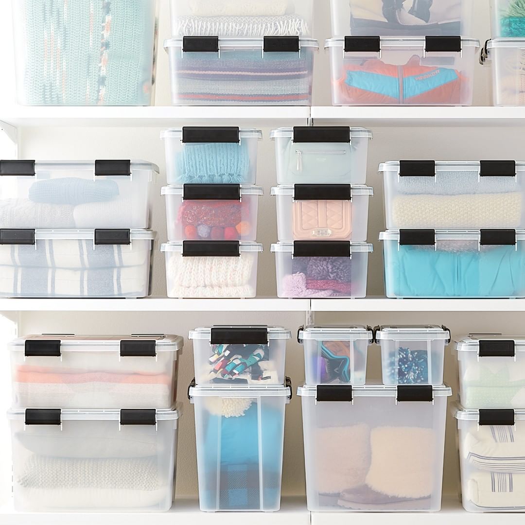 https://www.extraspace.com/blog/wp-content/uploads/2018/10/basement-design-organization-ideas-ditch-boxes-for-plastic-totes.jpg