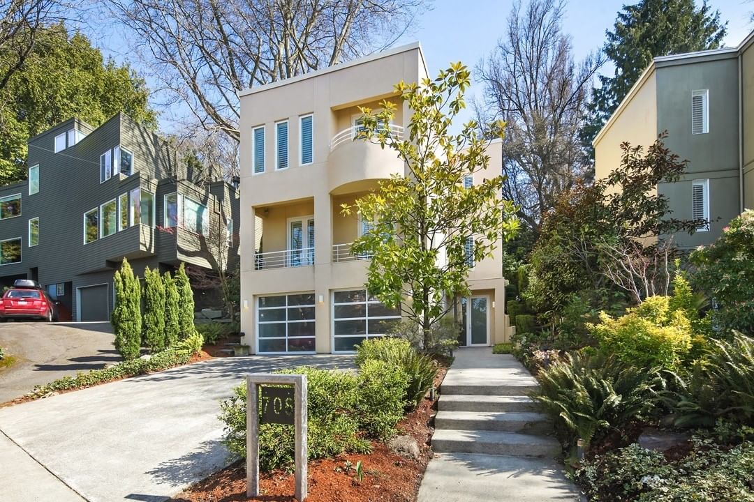 Modern Single-Family Home in Capitol Hill, Seattle. Photo by Instagram user @melissaahlers.re