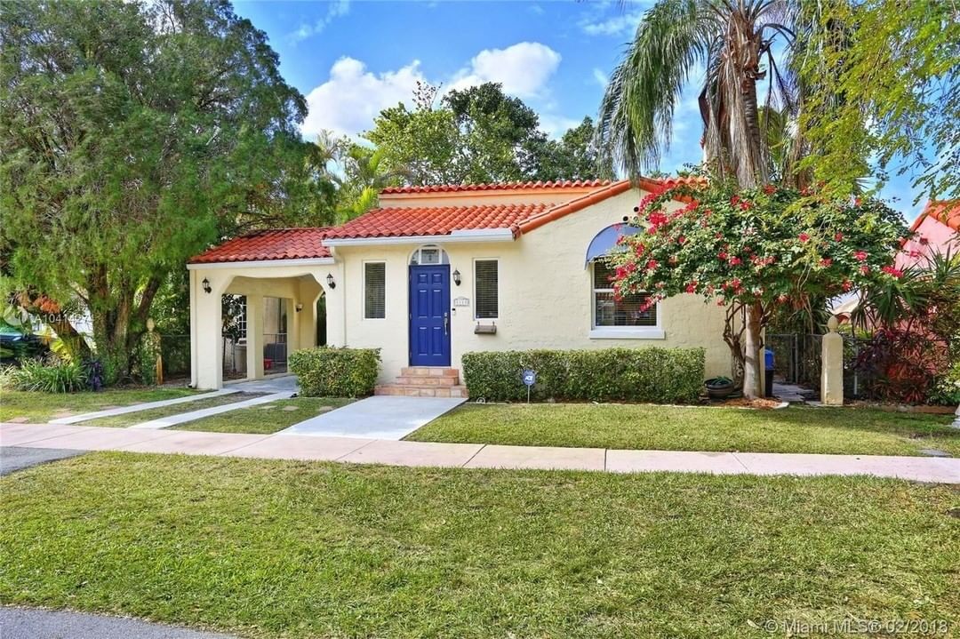 Small Ranch-Style Home in Coconut Grove, Florida. Photo by Instagram user @tigertail_realty