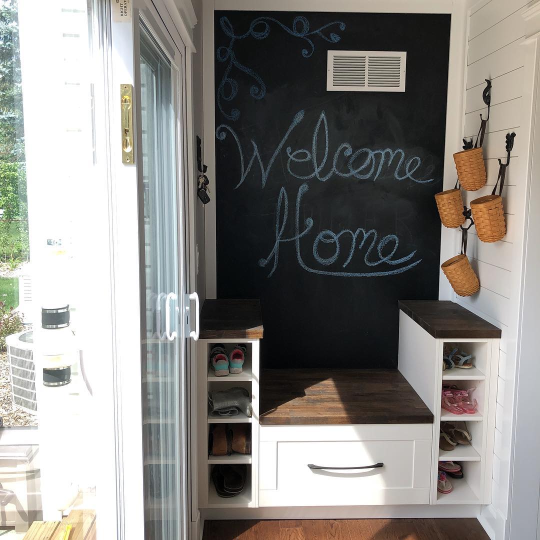 Chalkboard wall in mudroom. Photo by Instagram user @youhavetobreakitbeforeyoufixit