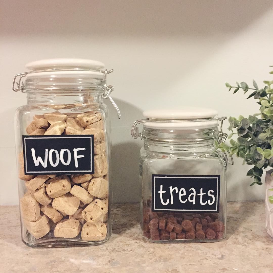 Glass Containers Labeled for Dog Food and Treats. Photo by Instagram user @devanie.mcc