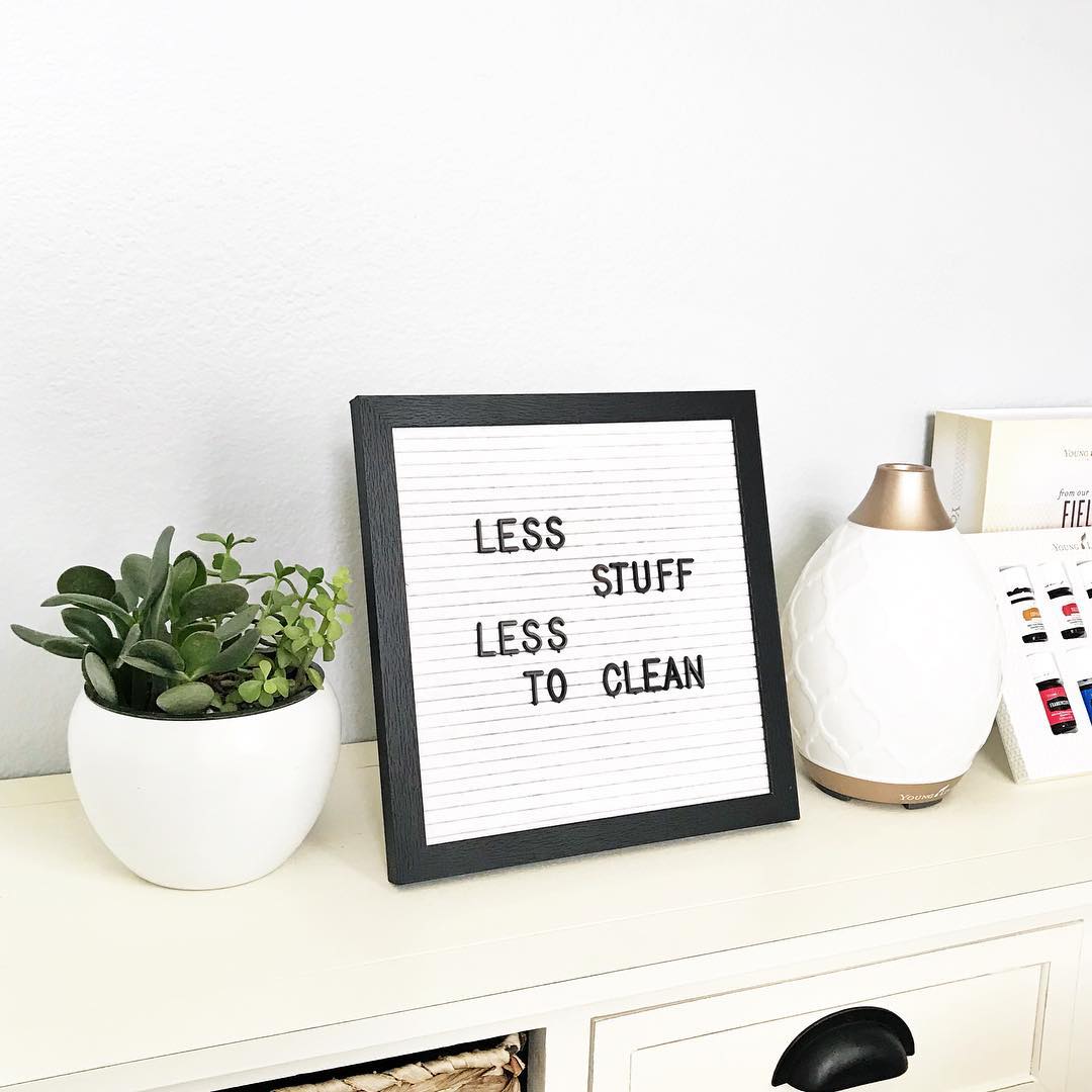 Minimalist quote board. Photo by Instagram user @dontmesswithmama