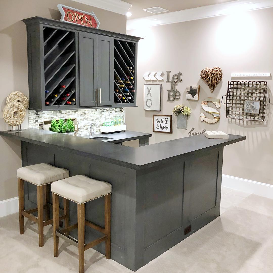 Home Bar with Wine Storage. Photo by Instagram user @to_mimishousewego