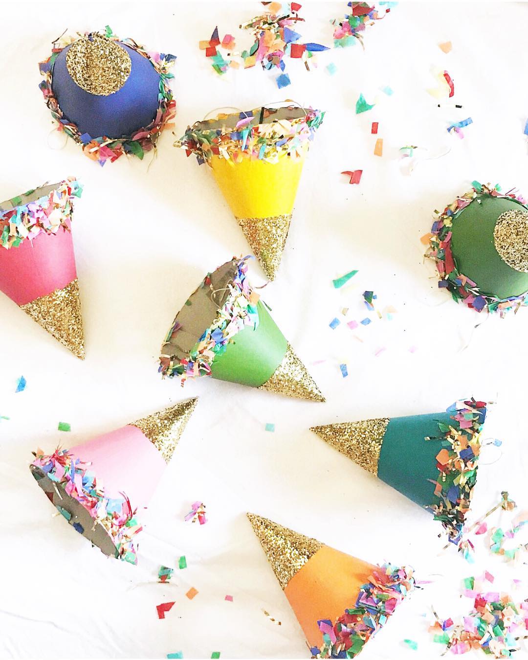 DIY New Years Eve Party Hats. Photo by Instagram user @deetsandthings