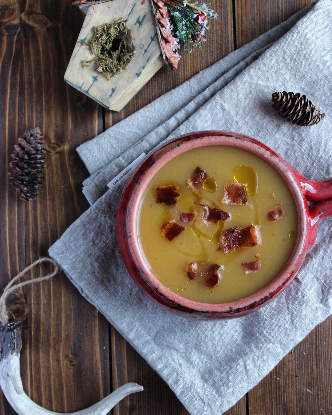Fresh Bowl of Pumpkin Potato Bacon Soup. Photo by Instagram user @platesthatbloom