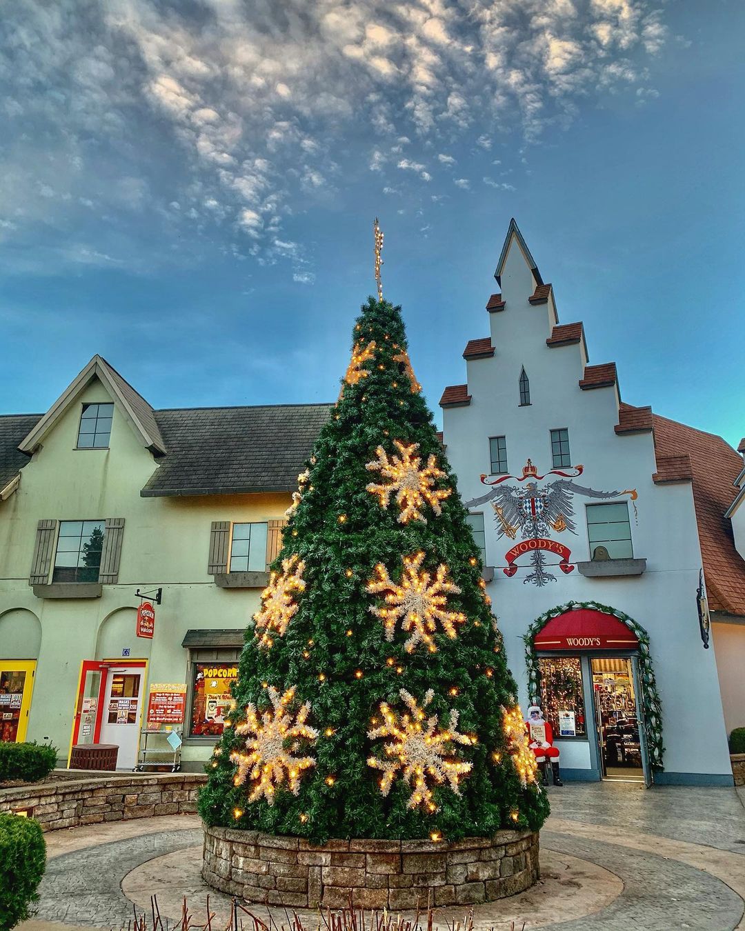 Christmas Tree in the Center of Little Bavaria in Frankenmuth, MI. Photo by Instagram user @mimichiganphotos