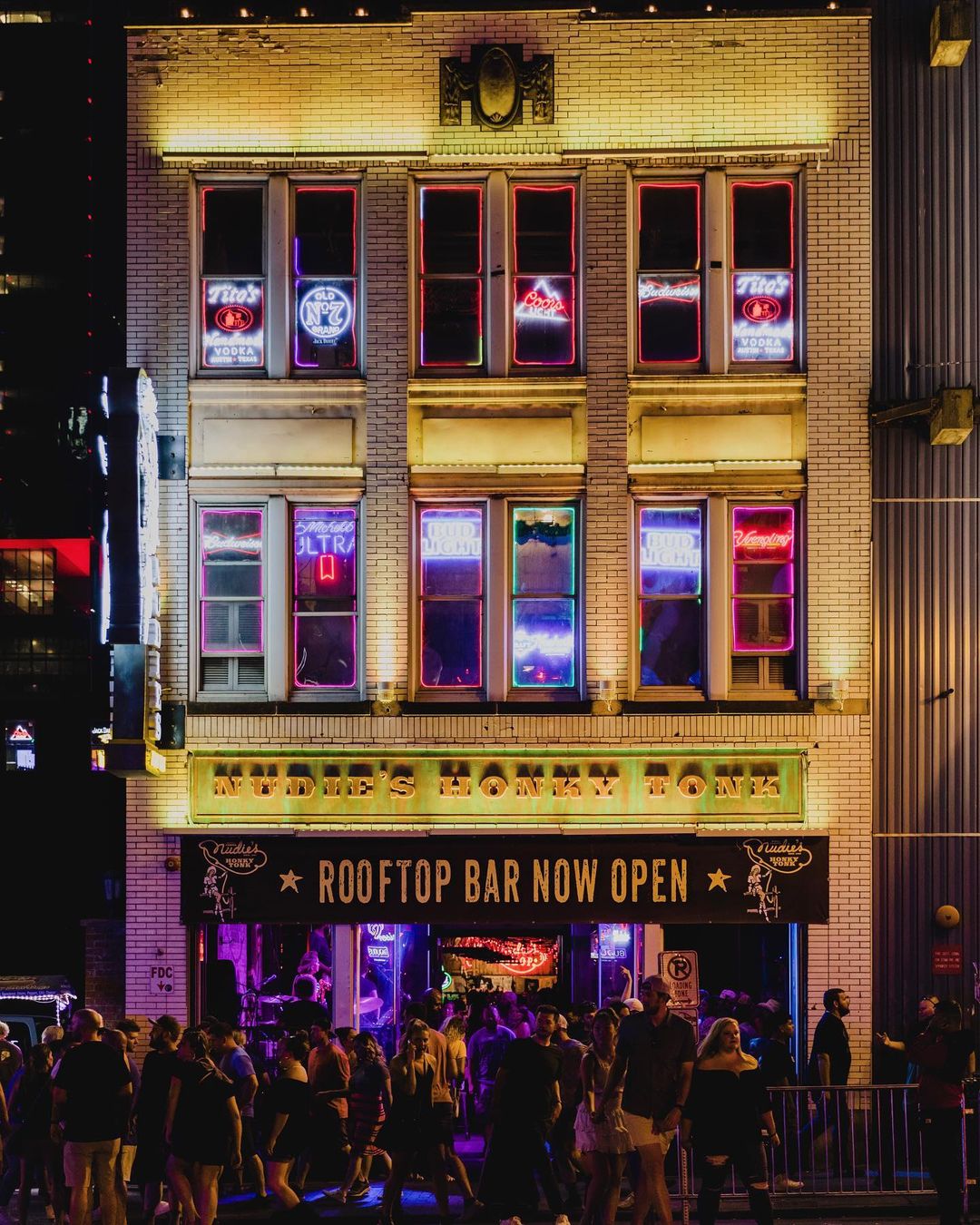 Exterior of Nudie's Honky Tonk in Nashville. Photo by Instagram user @nashvillepartypics